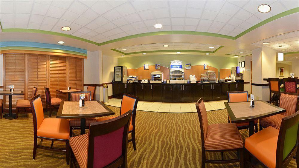 Holiday Inn Express Atlanta - Northeast I-85 - Clairmont Road By Ihg Экстерьер фото